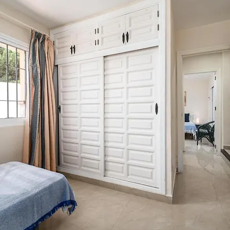 Casa Burriana Vista 아파트 네르하